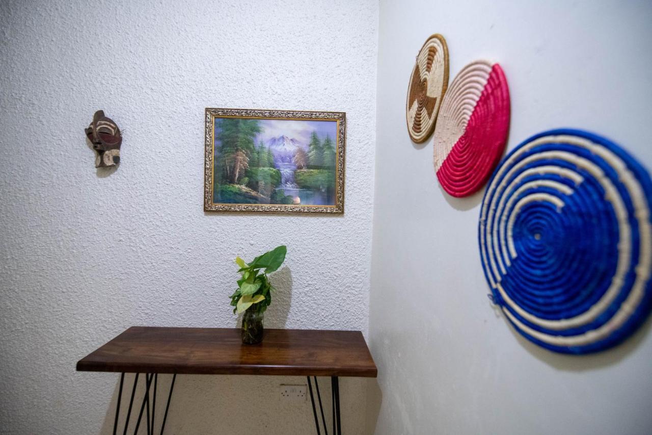 Cycad Entebbe Guest House 외부 사진
