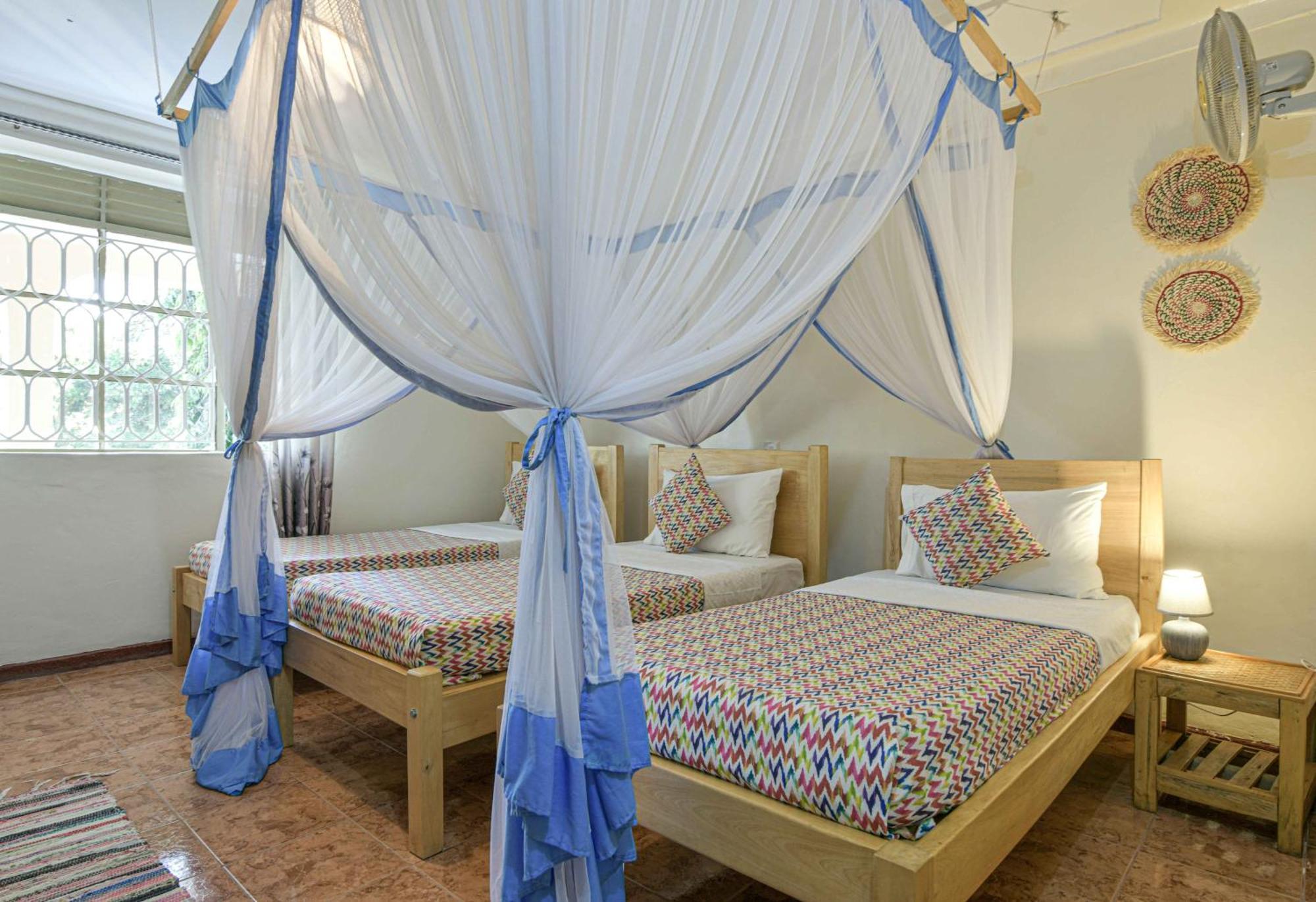 Cycad Entebbe Guest House 외부 사진