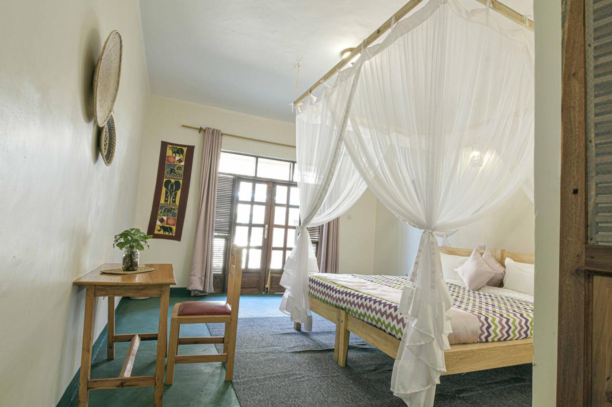 Cycad Entebbe Guest House 외부 사진